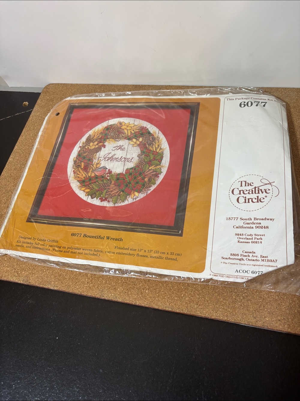 💐3/$15 Bountiful Wreath Wall Art Kit - Red and Gold Stamped Open